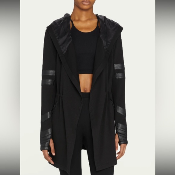 BLANC NOIR
Maitri Traveler Jac $200 black faux leather active casual spring - Picture 4 of 16